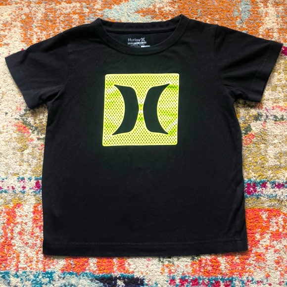 Hurley tee - Picture 1 of 3